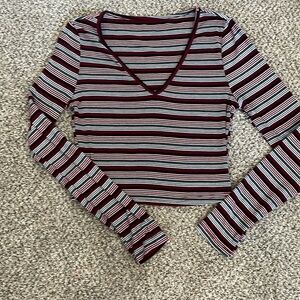 Long sleeve crop top